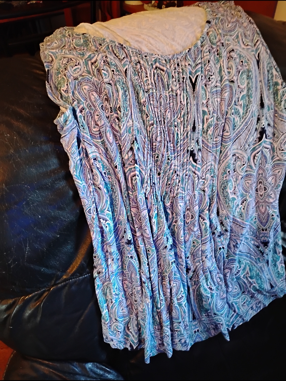 croft & barrow Blue Paisley Sleep Top with Teal Trim
